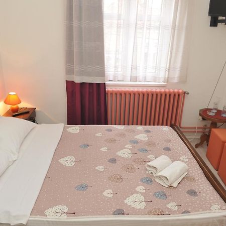 Bulevar Valjevo Exterior foto